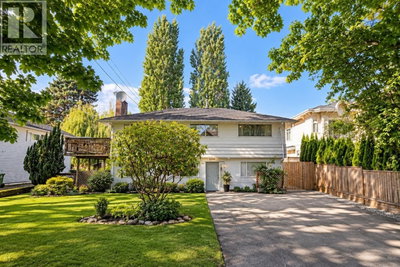 3491 TRUMOND Avenue | Richmond British Columbia | Slide Image Three
