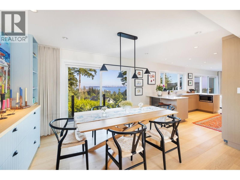 4772 MEADFEILD Court West Vancouver British Columbia, V7W 2Y3 - 3 Bedrooms Home For Sale