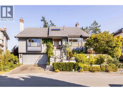 4772 MEADFEILD Court | West Vancouver British Columbia | Slide Image Thirty-five
