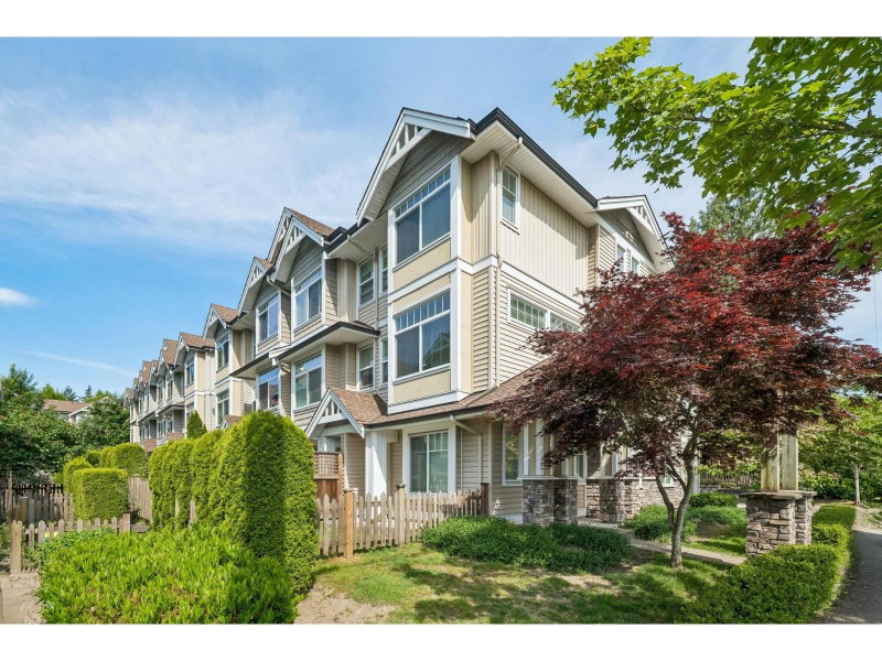 8277 161 Street Surrey British Columbia, V4N 0N3 - 3 Bedrooms Condo For Sale