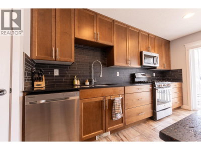 467 TABOR Boulevard | Prince George British Columbia | Slide Image Six