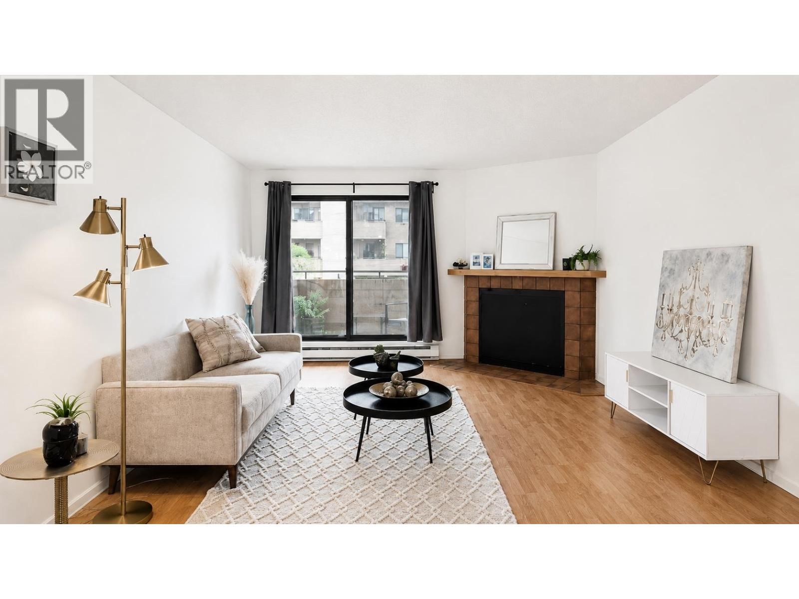 7295 MOFFATT Road, Richmond, British Columbia V6Y 3E5