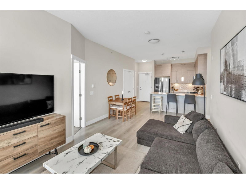 2120 GLADWIN Road Abbotsford British Columbia, V2S 0L7 - 2 Bedrooms Condo For Sale