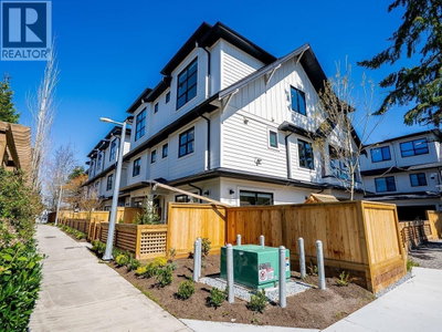 7117 LINDSAY Road | Richmond British Columbia | Slide Image Three
