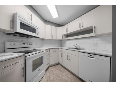 32669 GEORGE FERGUSON Way | Abbotsford British Columbia | Slide Image Thirteen