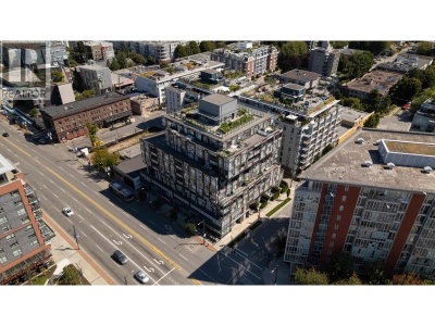 209 7TH Avenue | Vancouver British Columbia | Slide Image Forty