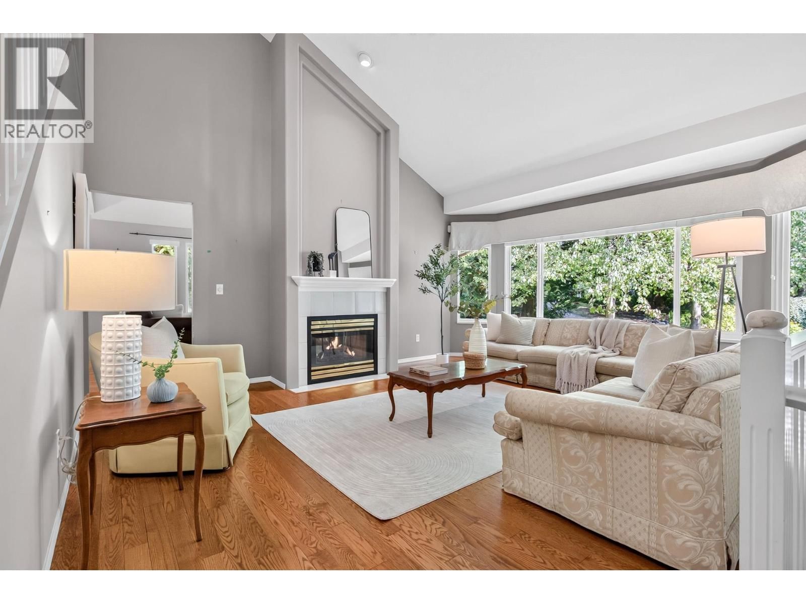 101 PARKSIDE Drive, Port Moody, British Columbia V3H 4W6