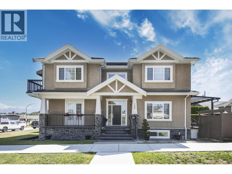 120 ROSSER Avenue Burnaby British Columbia, V5C 5C3 - 4 Bedrooms Home For Sale