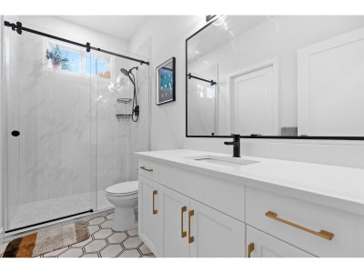 43998 CHILLIWACK MOUNTAIN Road | Chilliwack British Columbia | Slide Image Eight