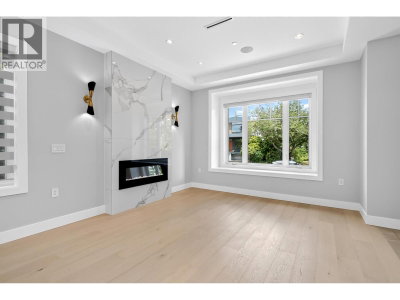 3964 21ST Avenue | Vancouver British Columbia | Slide Image Three