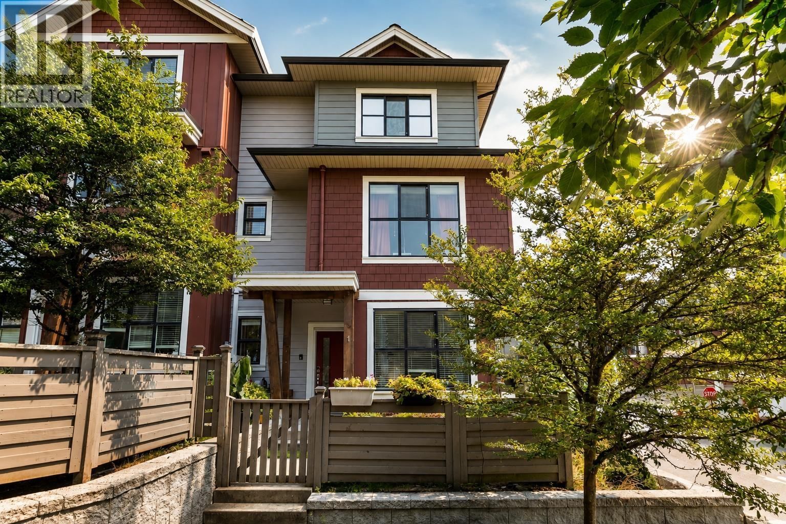 13260 236 Street, Maple Ridge, British Columbia V4R 0G6
