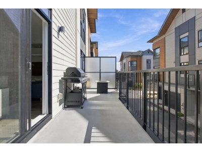 15111 EDMUND Drive | Surrey British Columbia | Slide Image Nineteen