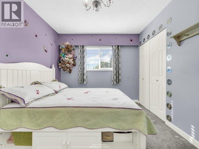 10920 HOGARTH Drive | Richmond British Columbia | Slide Image Twenty-two