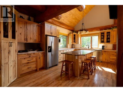 13980 BIG FIR Road | Prince George British Columbia | Slide Image Eight