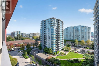 7338 GOLLNER Avenue | Richmond British Columbia | Slide Image Eight