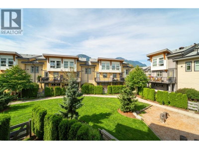 39548 LOGGERS Lane | Squamish British Columbia | Slide Image Twelve