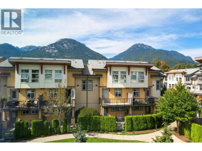 39548 LOGGERS Lane | Squamish British Columbia | Slide Image Thirteen