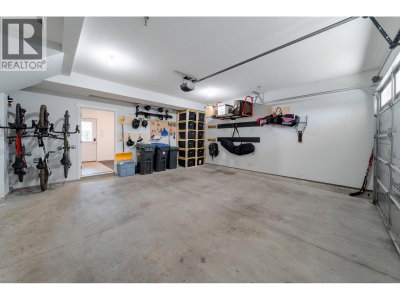 39548 LOGGERS Lane | Squamish British Columbia | Slide Image Twenty-seven