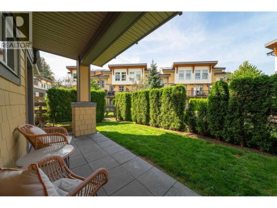 39548 LOGGERS Lane | Squamish British Columbia | Slide Image Thirty-two