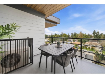 10065 133 Street | Surrey British Columbia | Slide Image Eighteen
