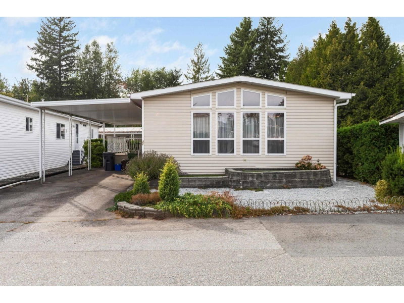 24330 FRASER Highway Langley British Columbia, V2Z 1N2 - 2 Bedrooms Home For Sale
