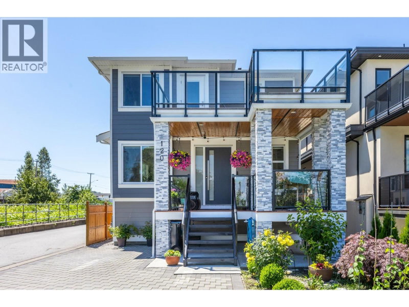 120 HOWES Street New Westminster British Columbia, V3M 0L8 - 5 Bedrooms Home For Sale