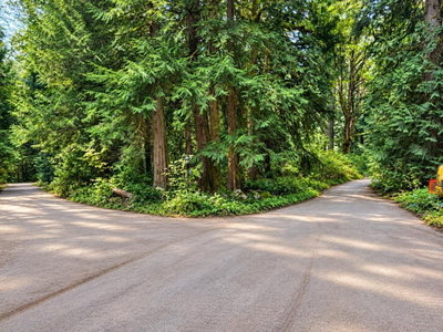 4831 WILLET Road | Abbotsford British Columbia | Slide Image Five