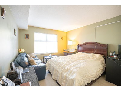 16085 83 Avenue | Surrey British Columbia | Slide Image Twelve