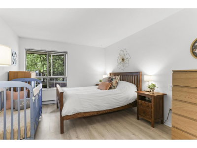 22015 48 Avenue | Langley British Columbia | Slide Image Twelve