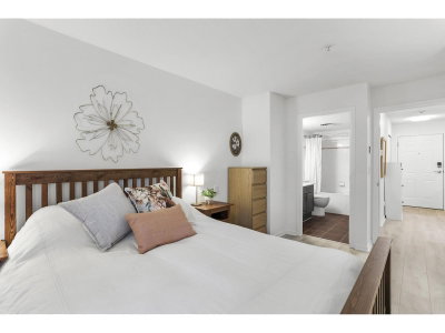22015 48 Avenue | Langley British Columbia | Slide Image Thirteen