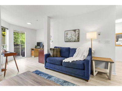 22015 48 Avenue | Langley British Columbia | Slide Image Nine