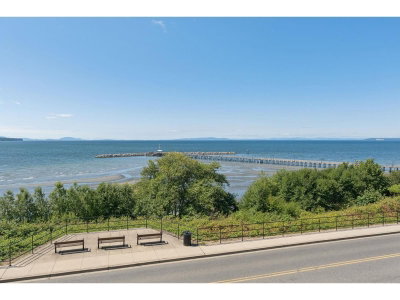15165 MARINE Drive | White Rock British Columbia | Slide Image Thirty-three