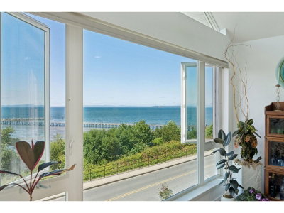 15165 MARINE Drive | White Rock British Columbia | Slide Image Seven