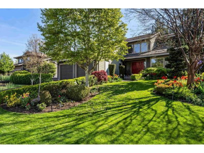 2482 SUNNYSIDE View | Abbotsford British Columbia | Slide Image Three