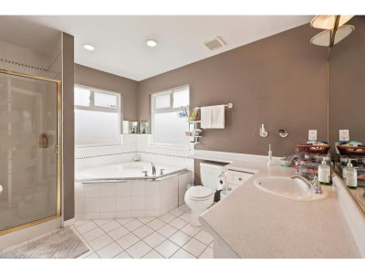 12587 60A Avenue | Surrey British Columbia | Slide Image Twenty-two