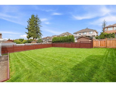 12587 60A Avenue | Surrey British Columbia | Slide Image Twenty-seven