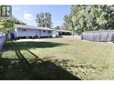 230 WILSON Crescent | Prince George British Columbia | Slide Image Two
