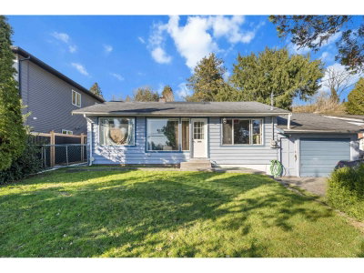 32739 FRASER Crescent | Mission British Columbia | Slide Image One