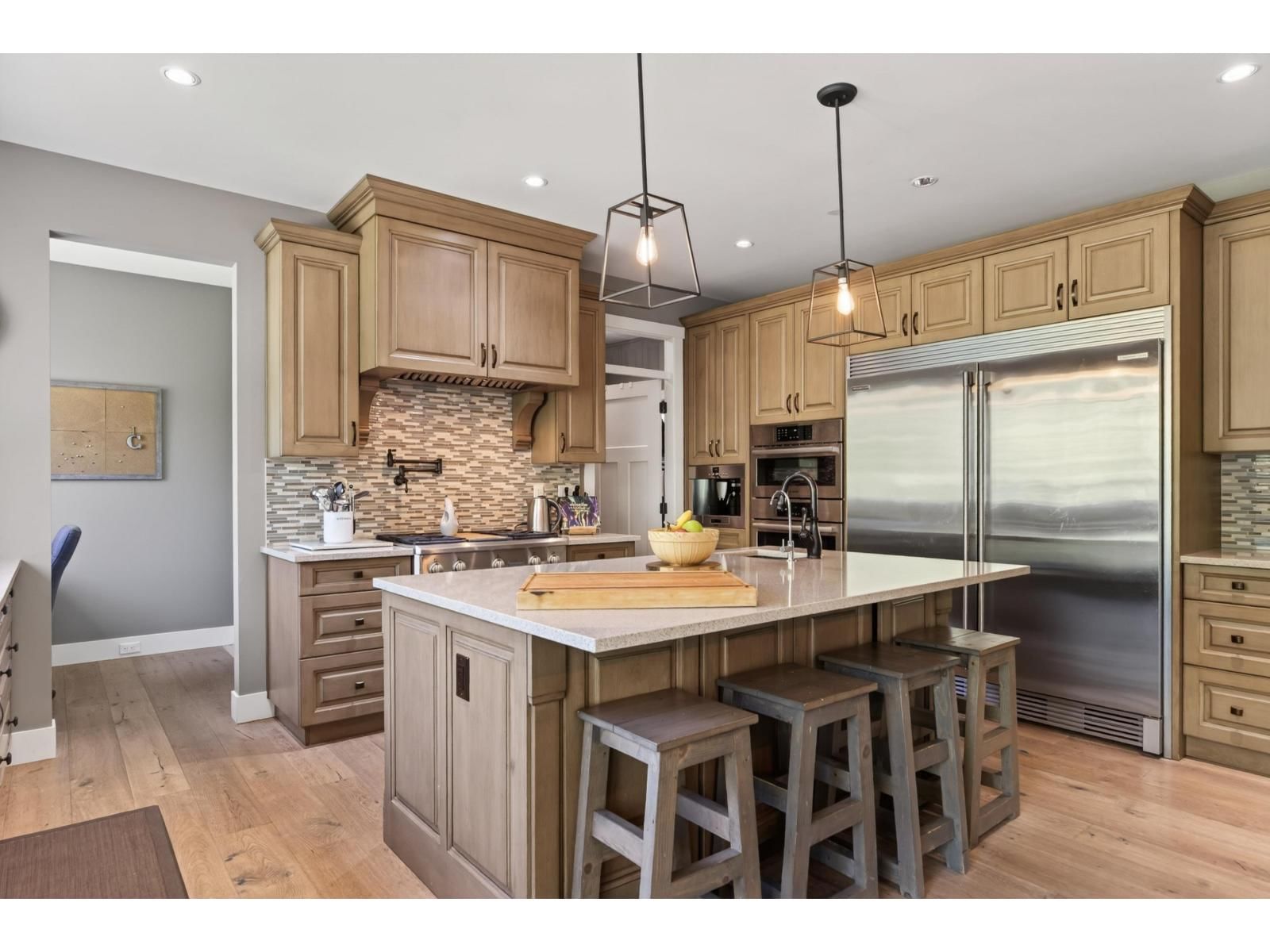 24453 60 Avenue, Langley, British Columbia V2Z 2G5