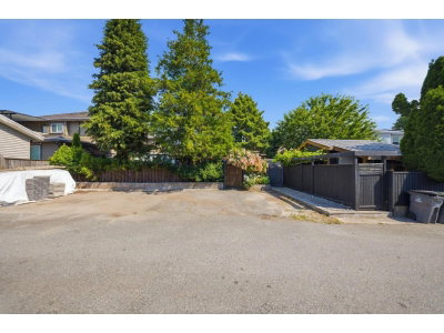 12222 100 Avenue | Surrey British Columbia | Slide Image Thirty-seven