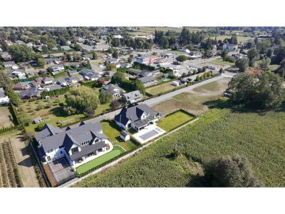 42165 YARROW CENTRAL Road | Chilliwack British Columbia | Slide Image Six