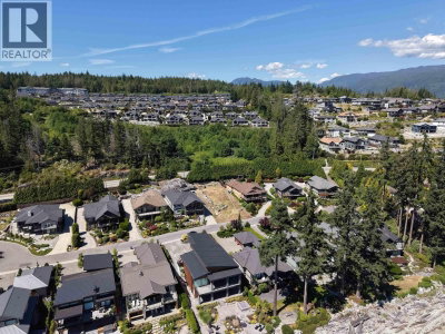 6014 SILVERSTONE Lane | Sechelt British Columbia | Slide Image Sixteen