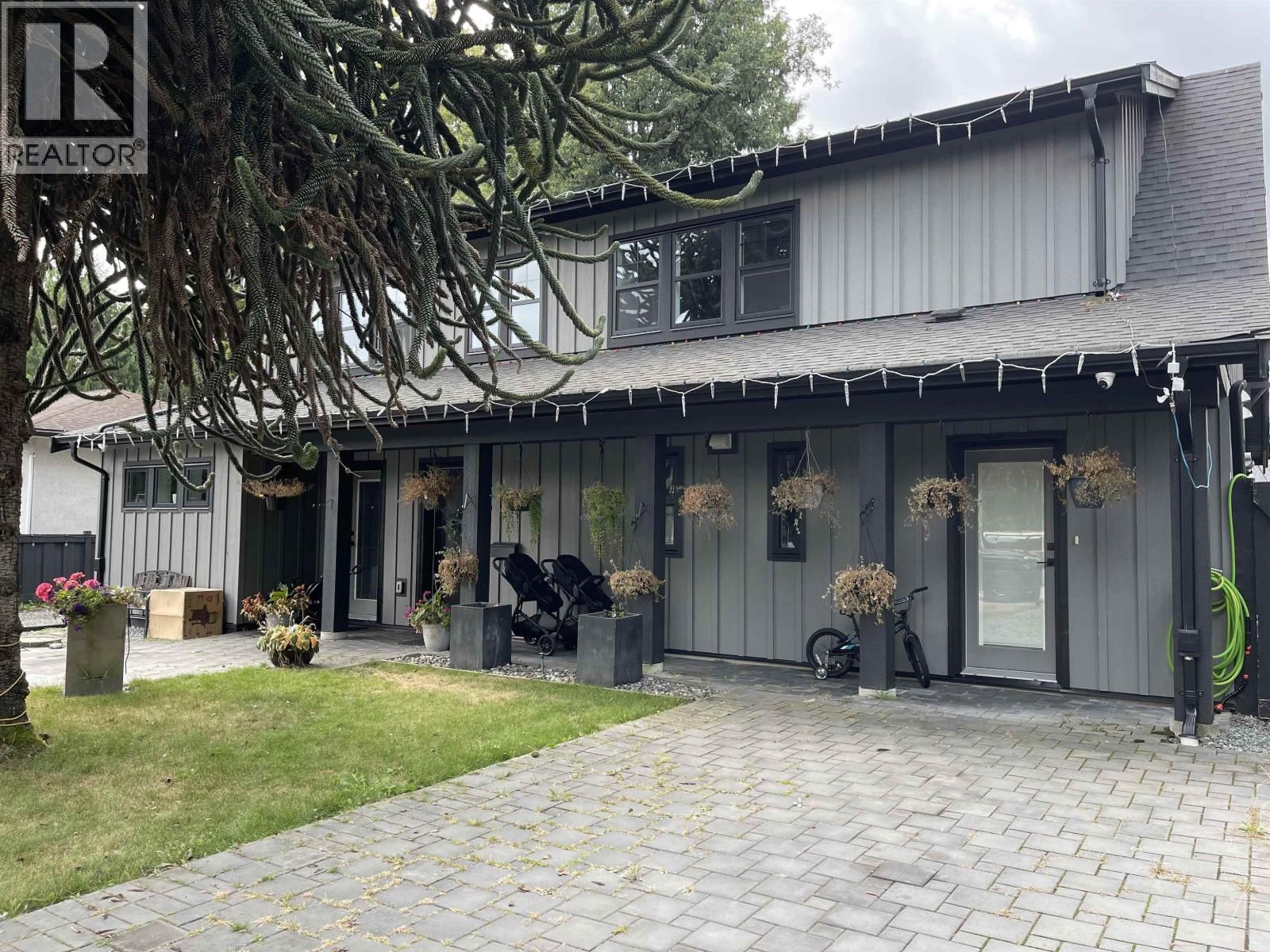 11699 CARR Street, Maple Ridge, British Columbia V2X 5N1