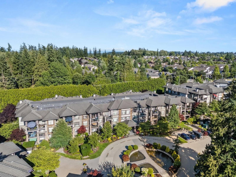 15185 36 Avenue Surrey British Columbia, V3Z 4R3 - 1 Bedroom Condo For Sale