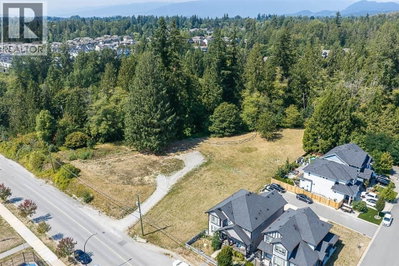 24177 112 Avenue | Maple Ridge British Columbia | Slide Image Three