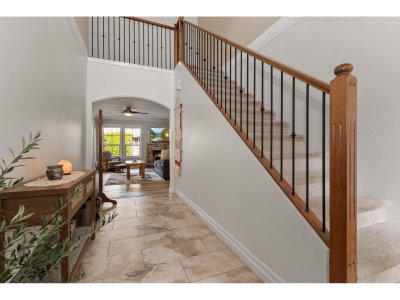 44523 MCLAREN Drive | Chilliwack British Columbia | Slide Image Three
