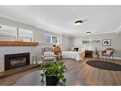 14480 MANN PARK Crescent | White Rock British Columbia | Slide Image Five