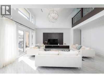 10740 ANAHIM Drive | Richmond British Columbia | Slide Image Nine