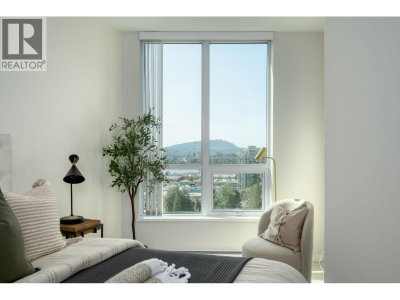 3093 WINDSOR Gate | Coquitlam British Columbia | Slide Image Twenty