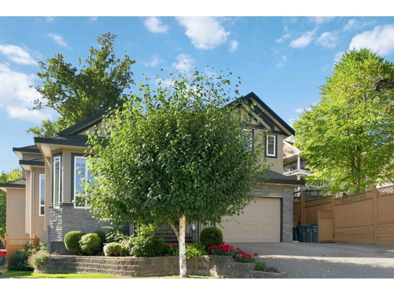 17726 102 Avenue Surrey British Columbia, V4N 5V8 - 7 Bedrooms Home For Sale